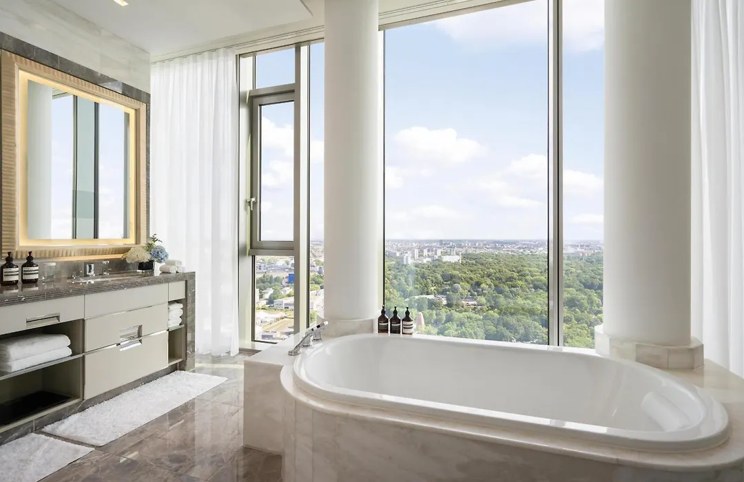 Waldorf Astoria Berlin-1
